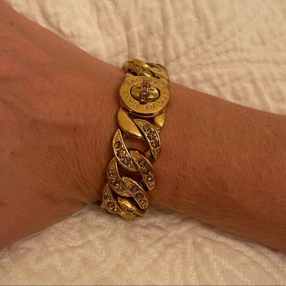 Marc Jacobs Gold Katie Turnlock bracelet